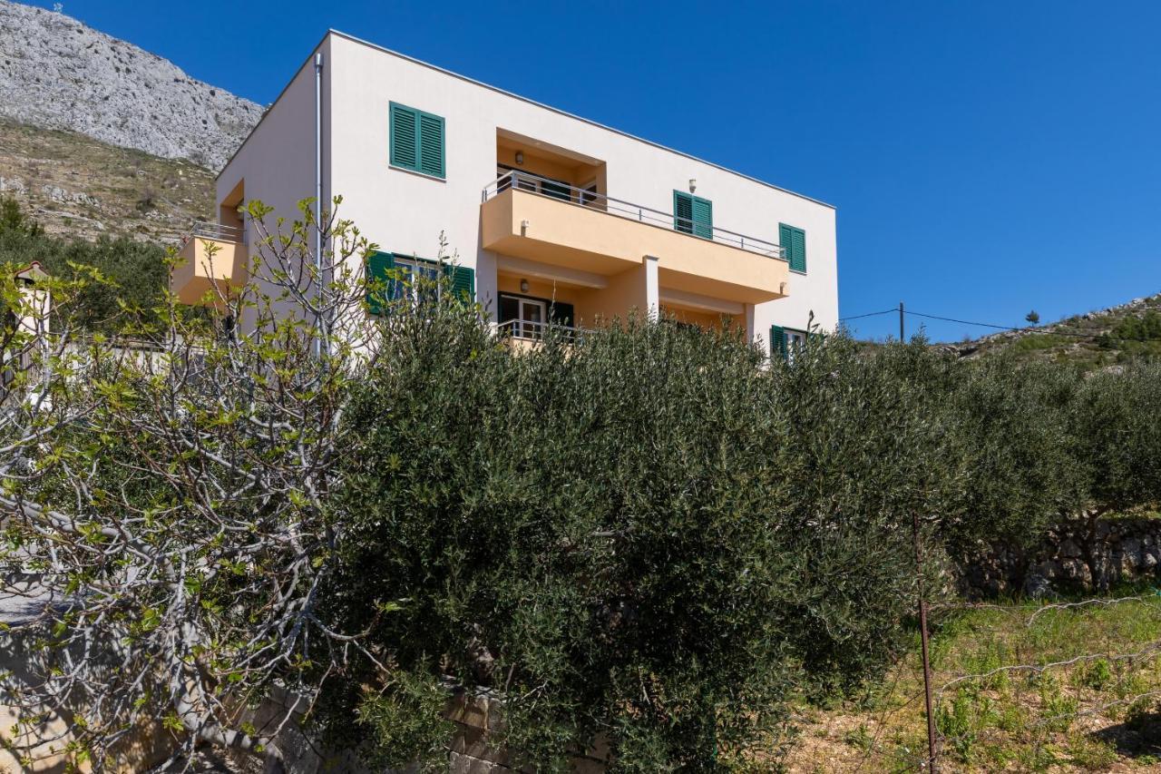 Apartments With A Parking Space Dugi Rat, Omis - 19516 Exterior photo